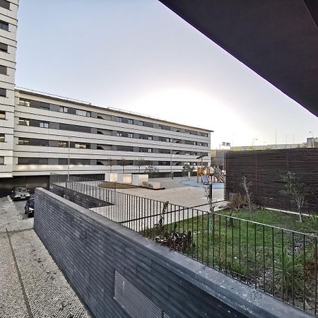 Appartamento Bridge View With Balcony Sacavém Esterno foto